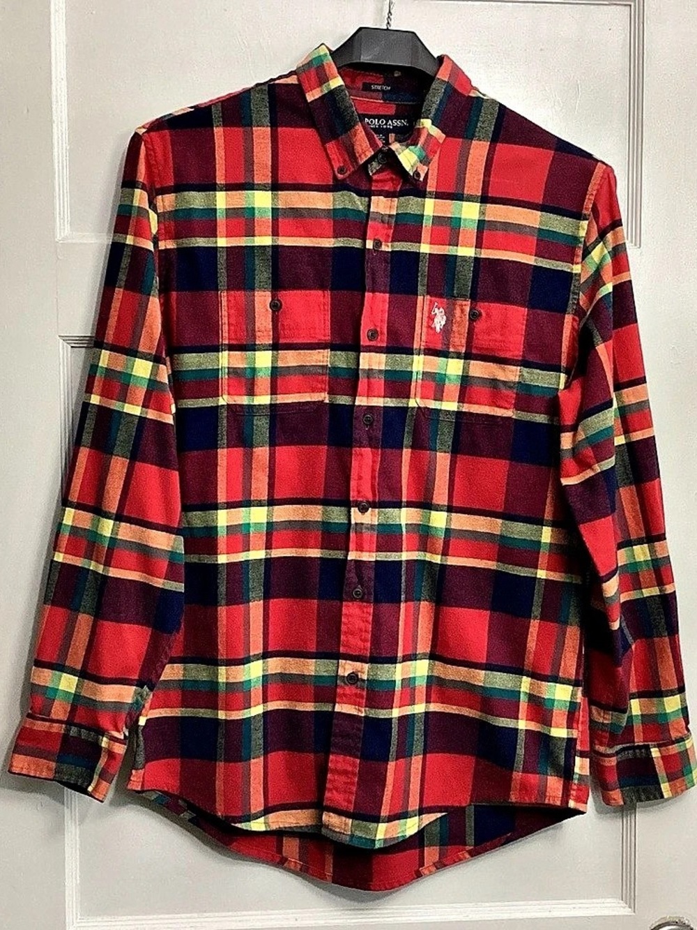 U.S. Polo Assn. Plaid Button Down in Red & Navy Large Like New
